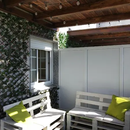 Stella Del Mare Hostel *
